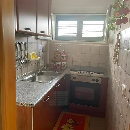 Casa Rossella * ויאסטה