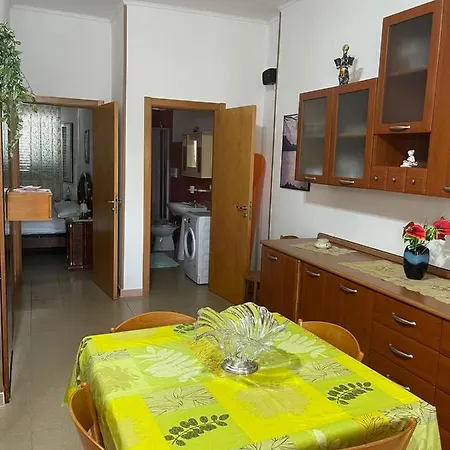 Casa Rossella דירה *